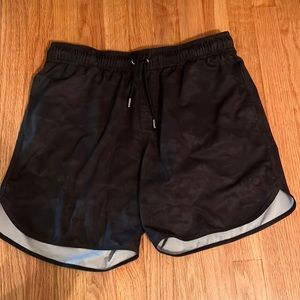 Men’s athletic shorts NFQ